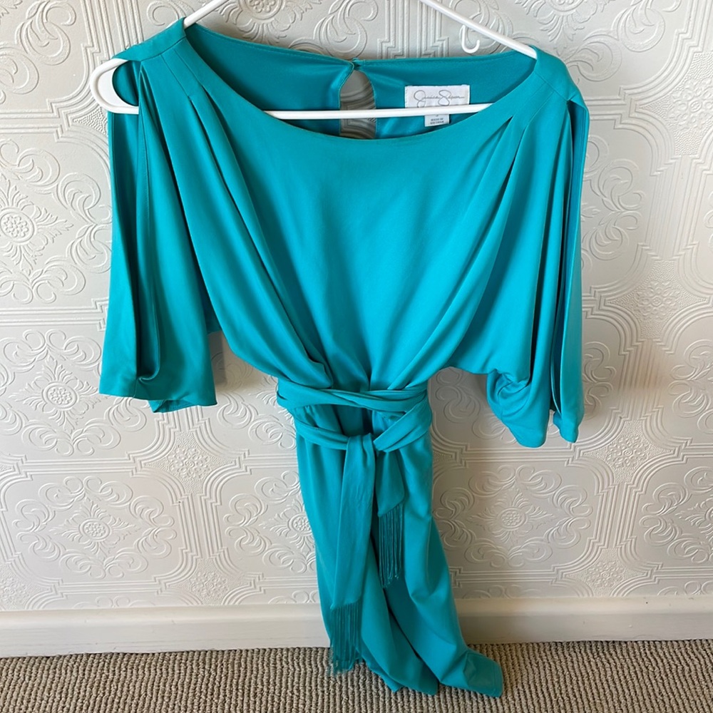 Turquoise open sleeve dress with fringe belt